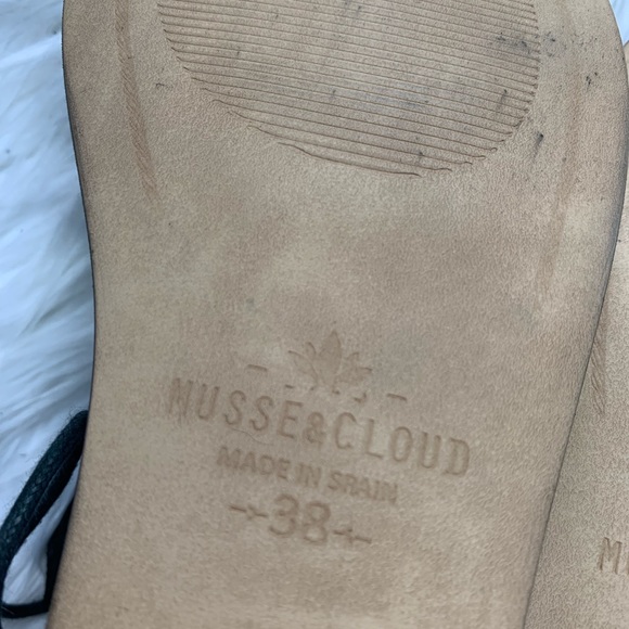 New! Musse & Cloud perforated black tie up booties,  size 38, fits a 7 -… - Picture 10 of 10